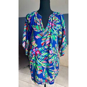 Floral Escapada Living Blouse Size M in blue, green, pink multicolor